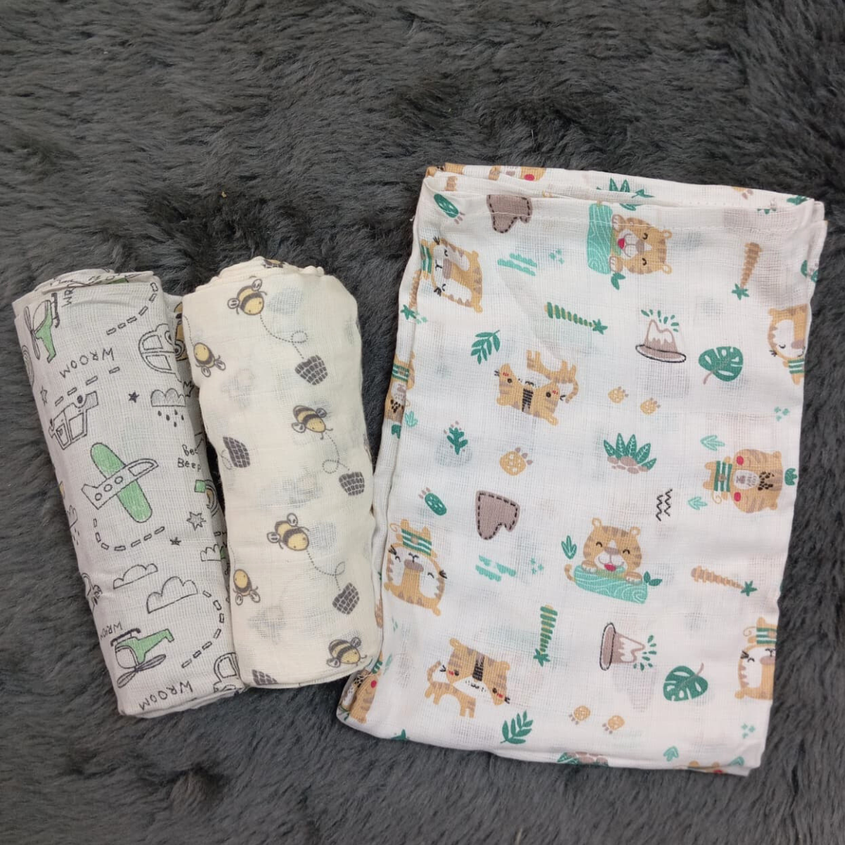 Airplane Tiger Honey Bee Organic Cotton Baby Swaddle Blanket – 42x42 inches Set of 3