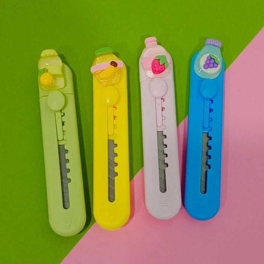 Quirky Craft Cutter Knife – Retractable for Kids & Adults