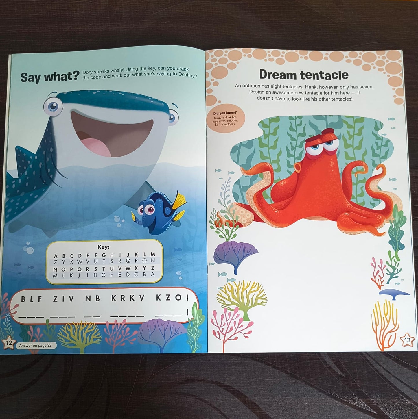 Disney Pixar Dory Unforgettable Anytime Activity Book