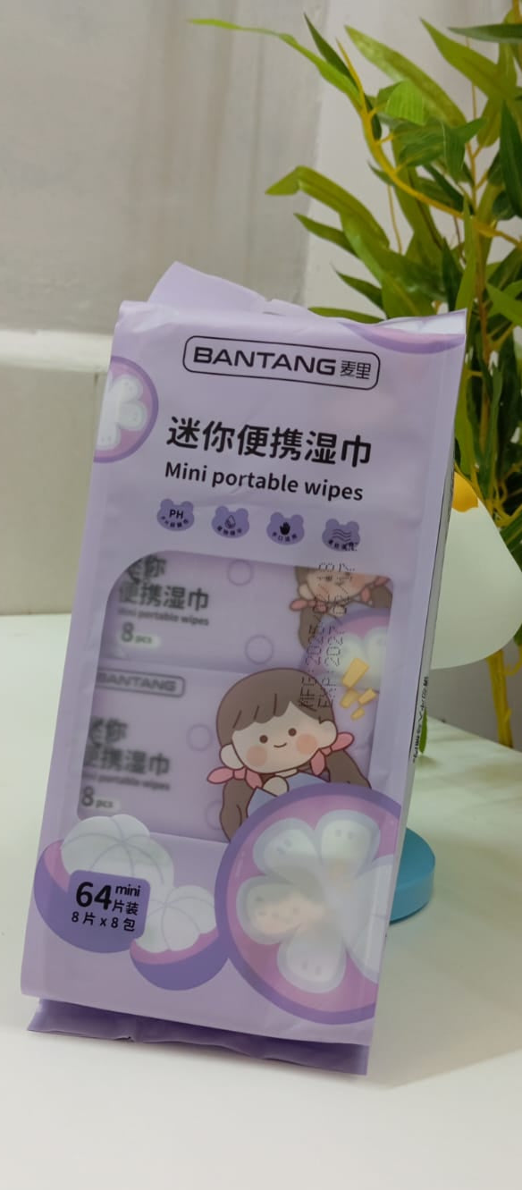 Classic Fresh Mini Pocket Wipes 6-Pack | Daily On-the-Go Skin Refresh