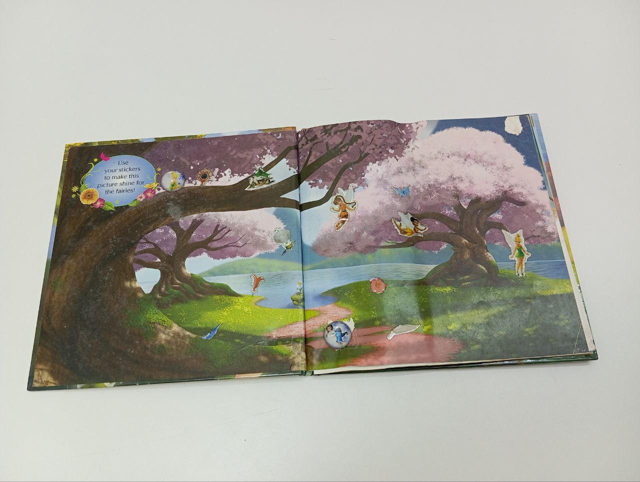 Pre Loved Tinker Bell Magical Storybook