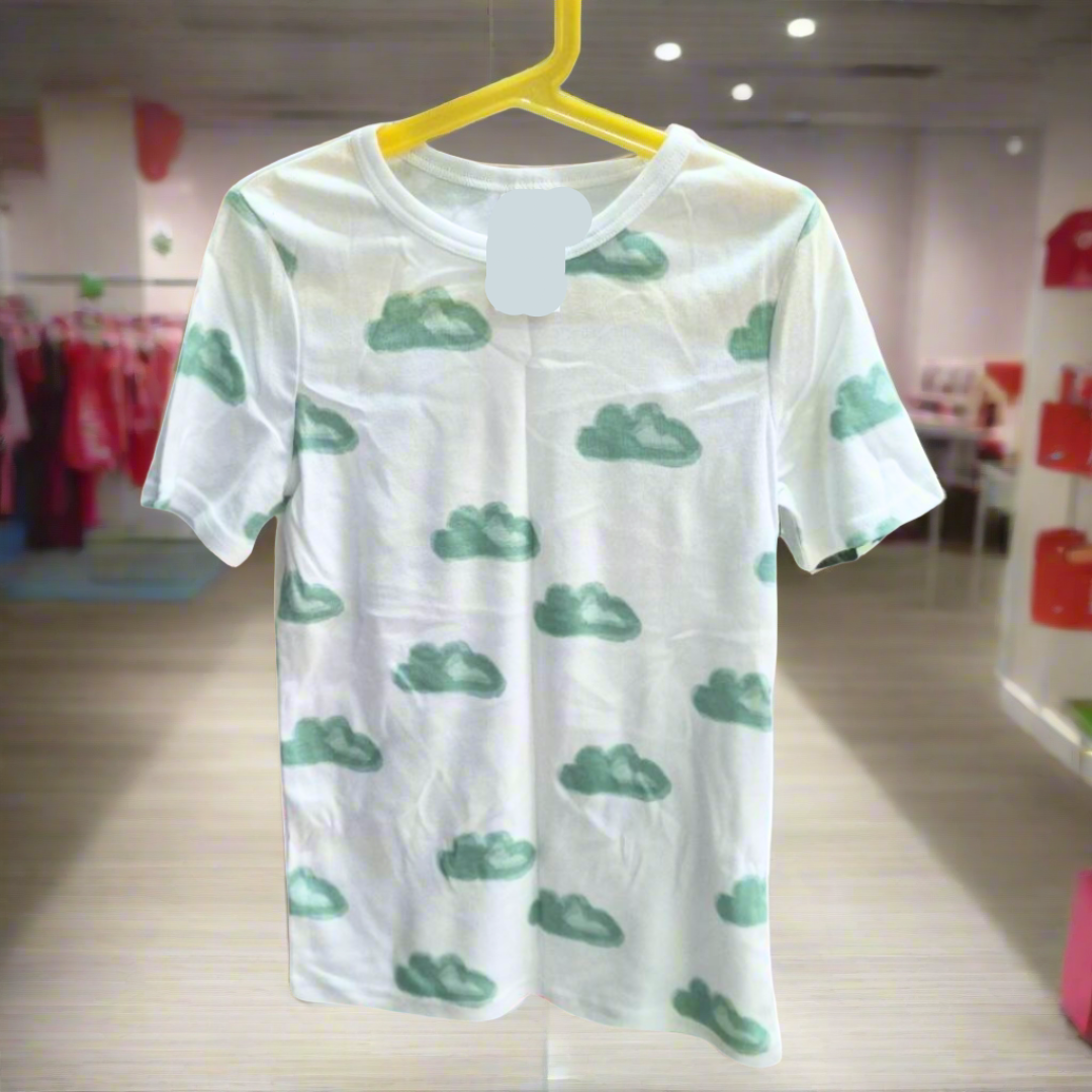 White Cloud Print T-Shirt – Soft Fabric Tee for Kids