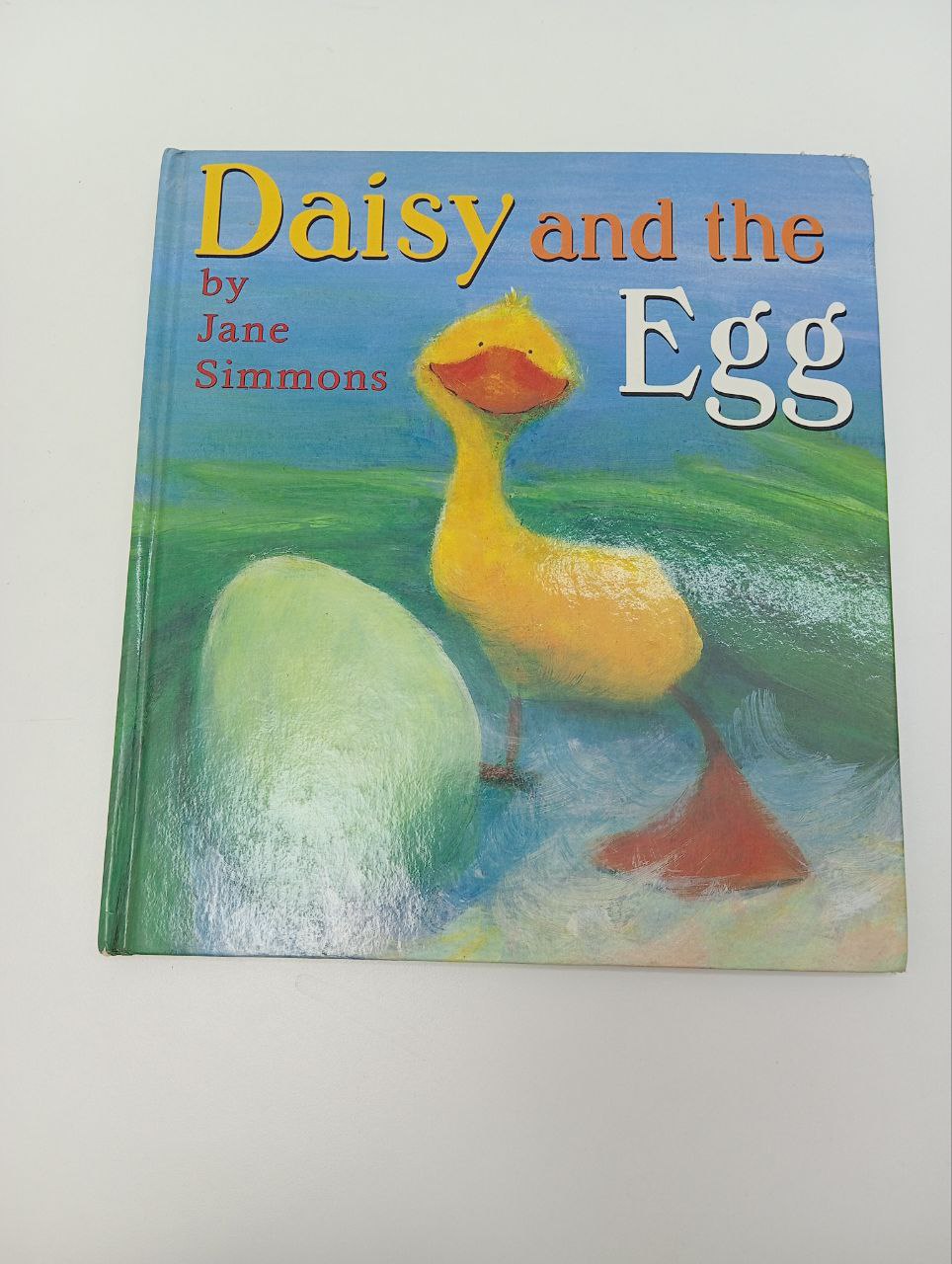 Pre Loved || Daisy And The Egg