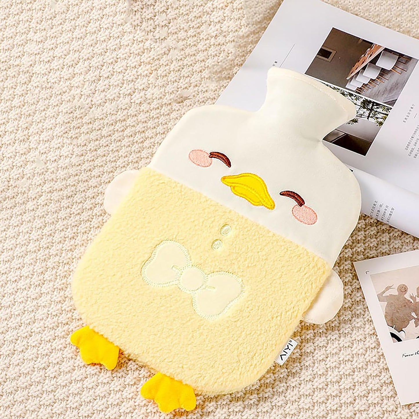 HOT WATER BAG with Cute Duck Design Soft Cover for Pain and Reduced Inflammation, Stiffness and Menstrual Cramps Relief Non-Electric Hot Water Bag