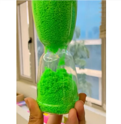PiK A BOO Hourglass Flow Motion Timer – Colorful Sand Sensory Toy for Kids