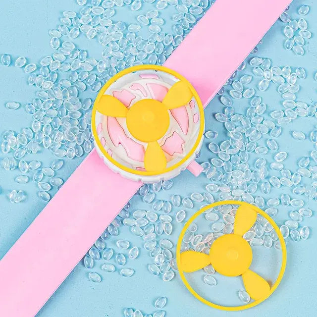 Spinning Flying Disc Slap Band Toy | Wristband Launcher with Frisbee – Fun Outdoor Play for Kids (1pc Random)