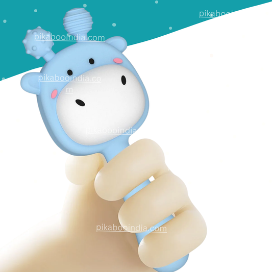Giraffe Silicon Rattle Teether Toy – Soft & Safe | 3–12 Months