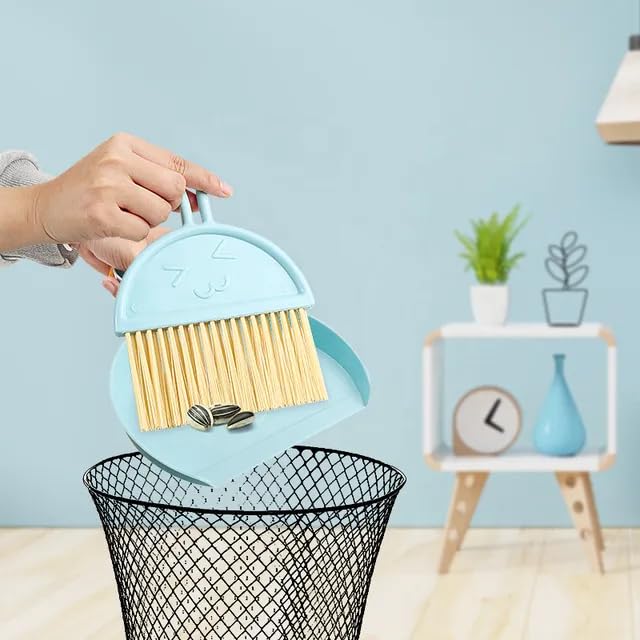 Wooden Kids Cleaning Set – Montessori Pretend Play Kit with Broom, Mop & Stand