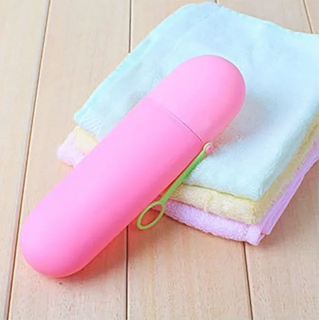 Compact Travel Toothbrush Case – Portable Plastic Holder for Dental Hygiene